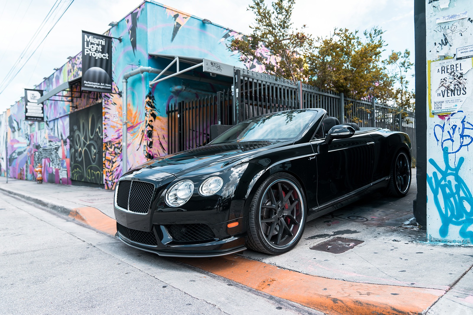 Bentley-GTC4