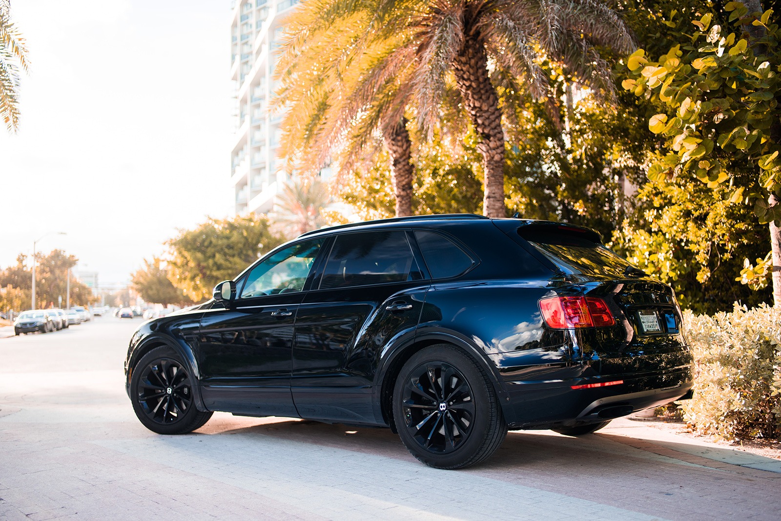Bentley-Truck-Black-2